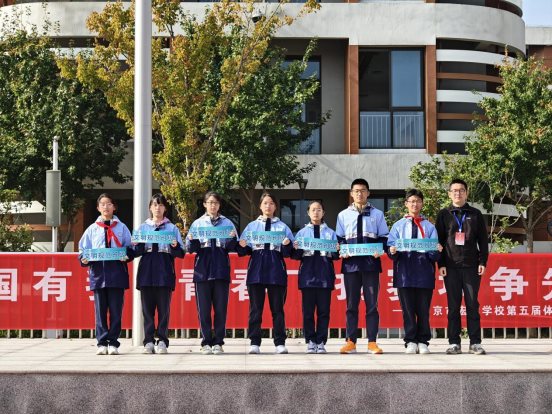 4d2676c0272aa7540f482d367274324