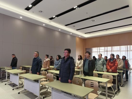 dfa17515f33ded7c77f392afaa02bc3